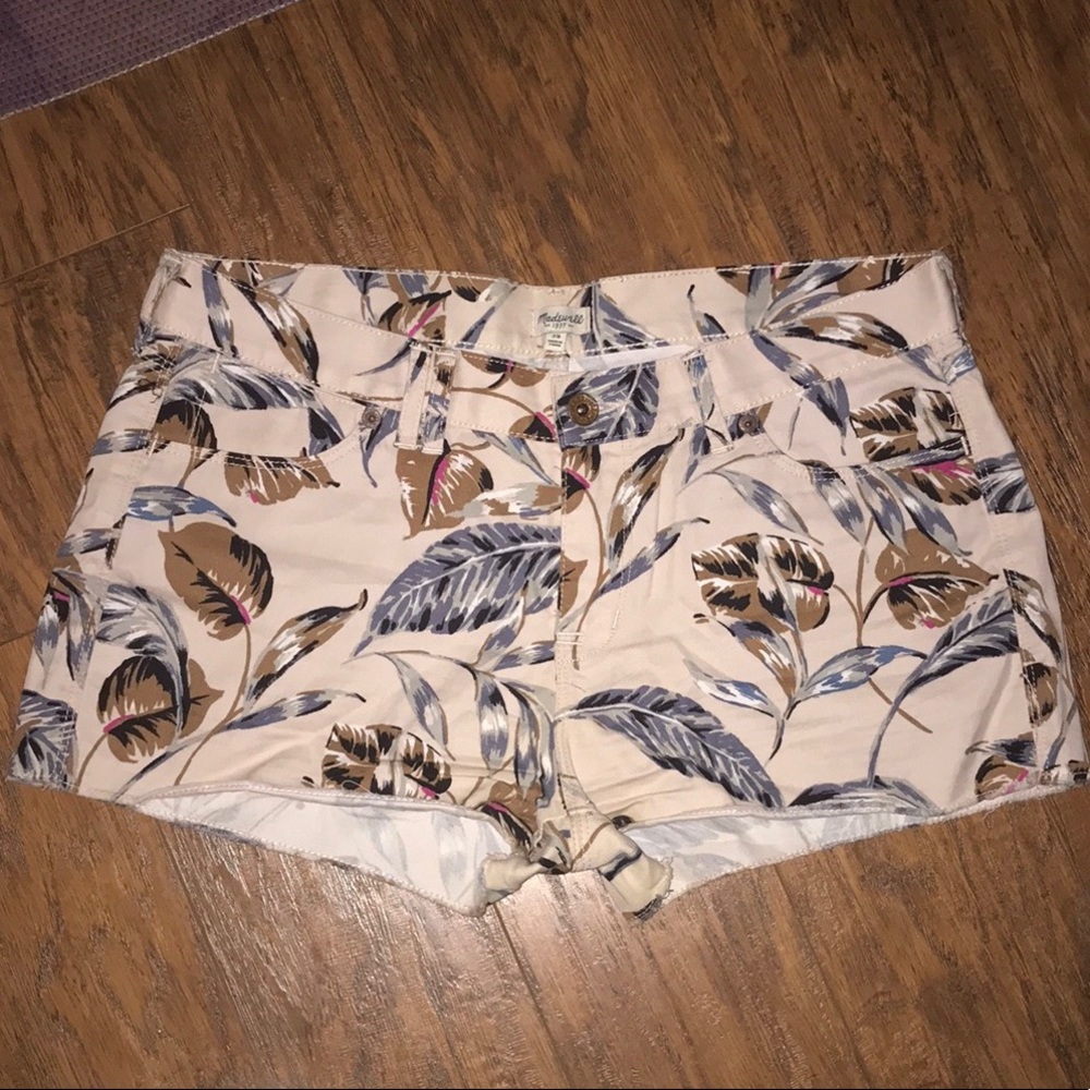 Madewell Cutoff Shorts in Palm Print